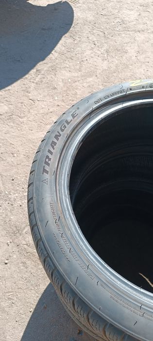 Продам резину на 17