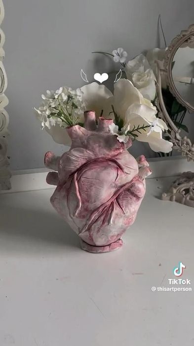 Кашпо,вазы, статуэтки,декор для дома