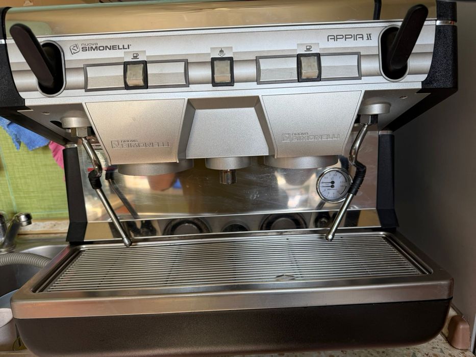 Кофемашина nuova simonelli