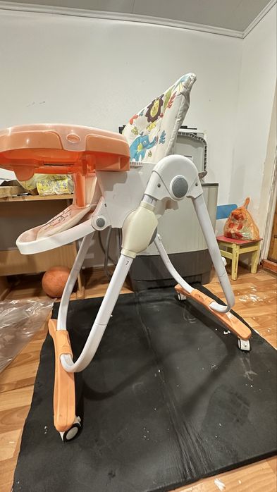 Продам стульчик для кормления