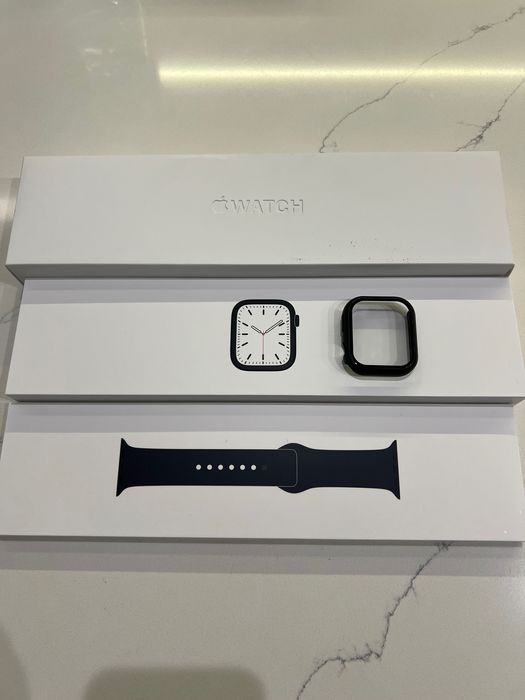 Apple Watch 7 Midnight