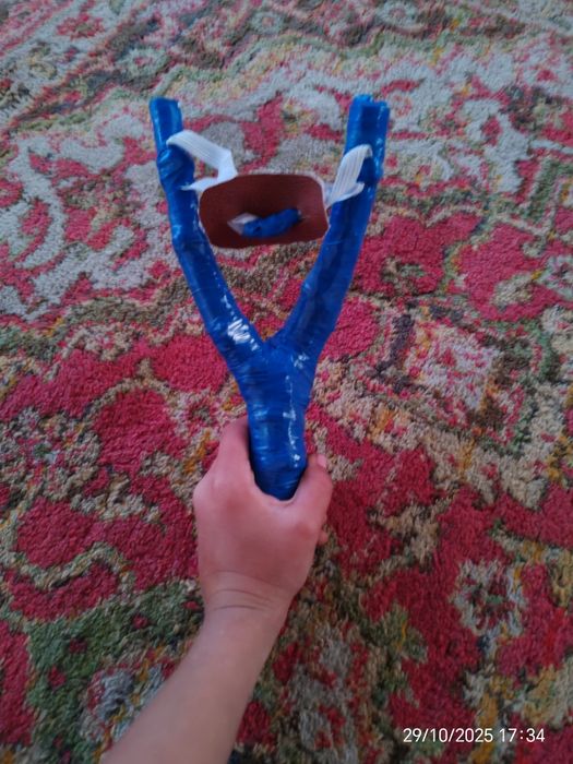 Рагатка сильно стреляет