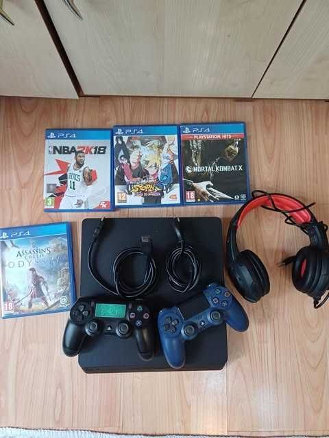 ps4+ игри, 2 джоистика и слушалки