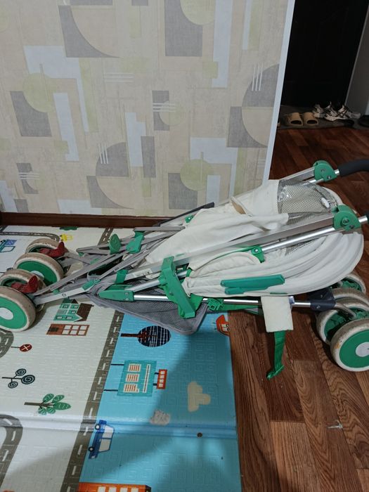 Продам детскую коляску