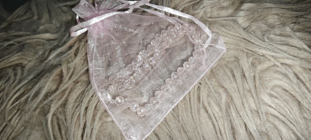 Бижута от мъниста