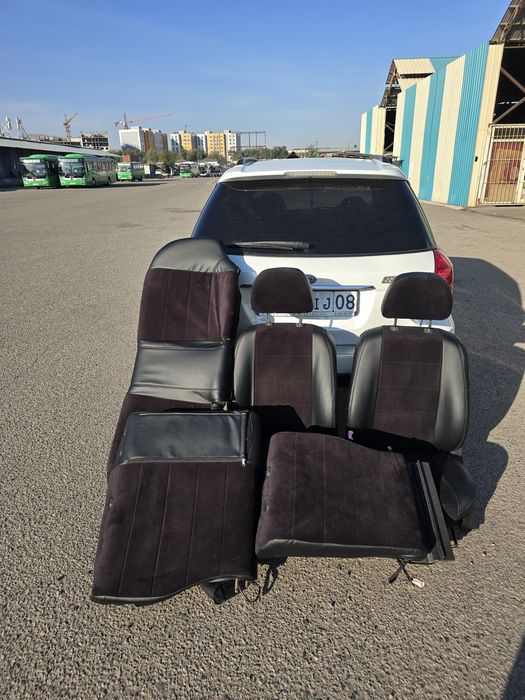 Сиденья Subaru Outback