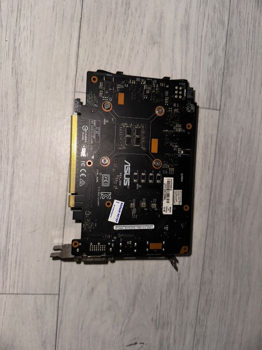 Видеокарта GTX 1650 SUPER