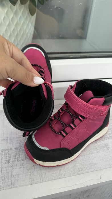 Ботинки на девочку