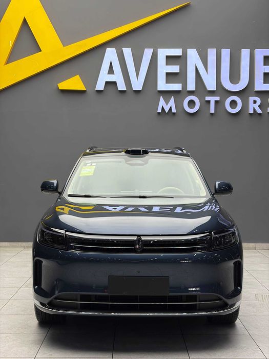 Продается новый AITO M7