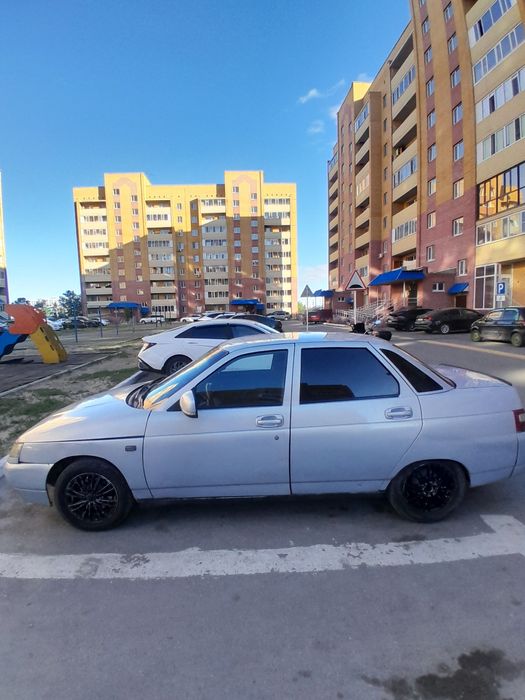 Серый Lada ваз 2110