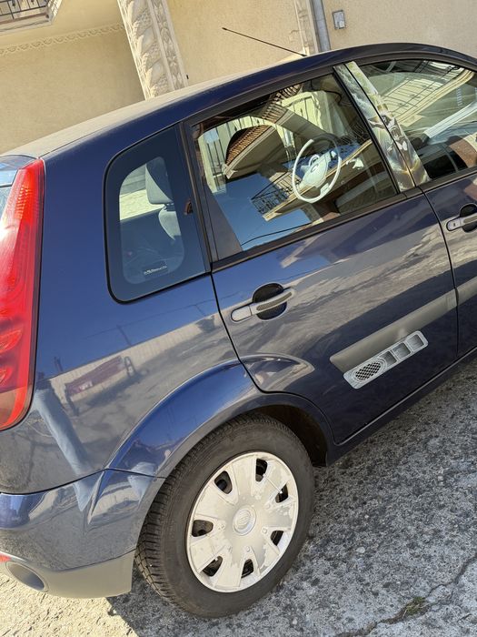 FORD Fiesta 2006 — imagine 2