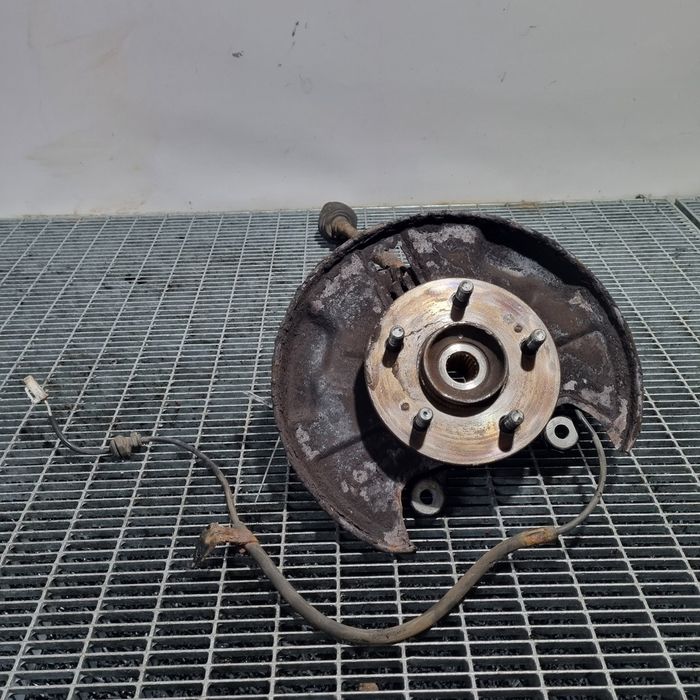 Fuzeta stanga fata Daihatsu Terios 1.5 Benzina 2006 - 2010 Manuala 5 Trepte 3SZ - VE Euro4 (1494) Benzina 4x4 Garantie