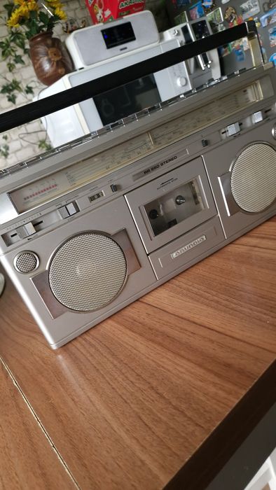 Radio Grundig RR600 si City boy 700