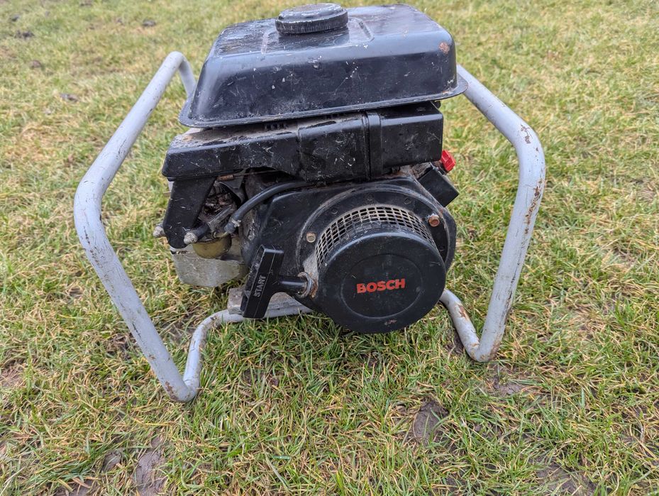 Generator electric Bosch putere 2,1 kw-motor suzuki 4 T