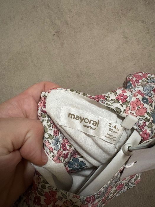 Mayoral рокля 2-4 месеца