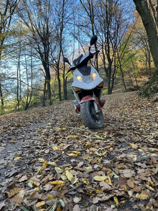 Vand sau schimb keeway ry6 50cc 2t