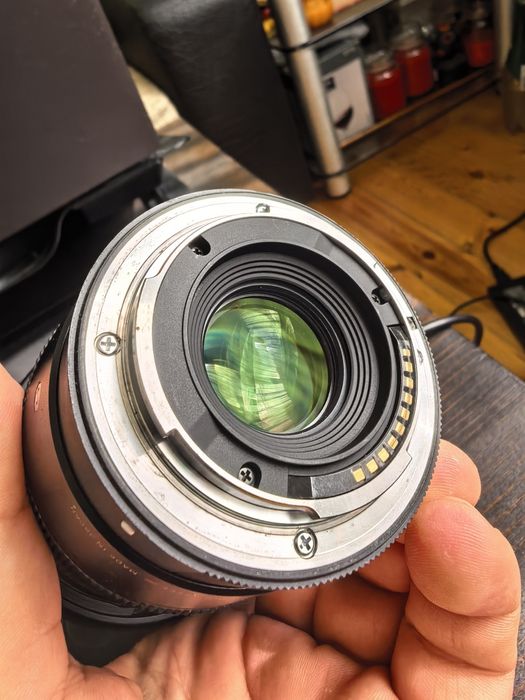 Обектив Sigma 16 f1.4 за Sony кроп