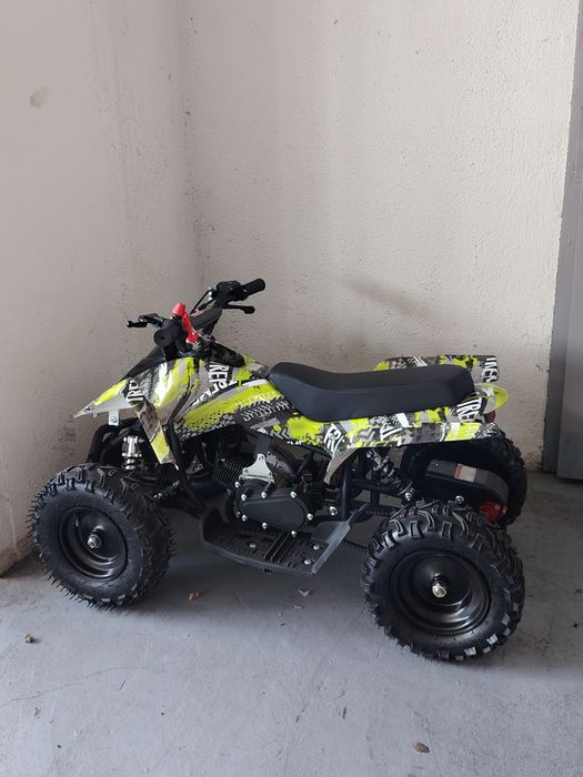 Atv 49cc în stare excelenta folosit pentru filmări tiktok