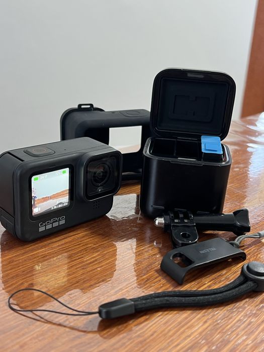 Vand Go Pro Hero 9 Black( nu 8, 10, 11, 12 camera de filmat 360)