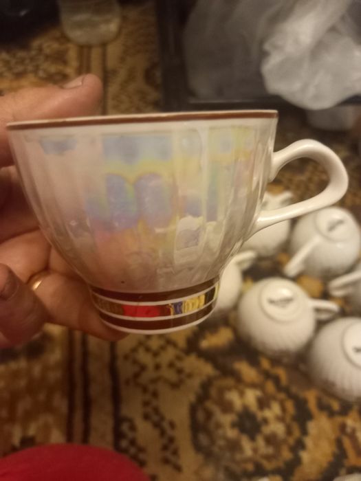 Чинни идишлар сотилади