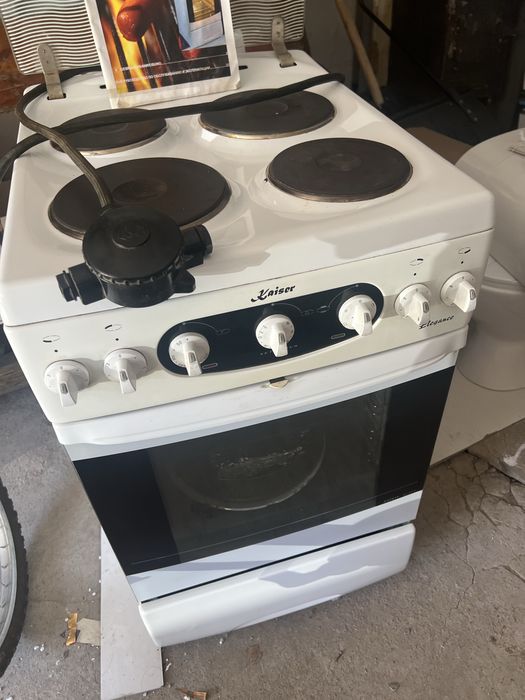 Продам плиту Kaiser