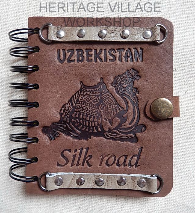 Кожаные блокноты ручной работы .