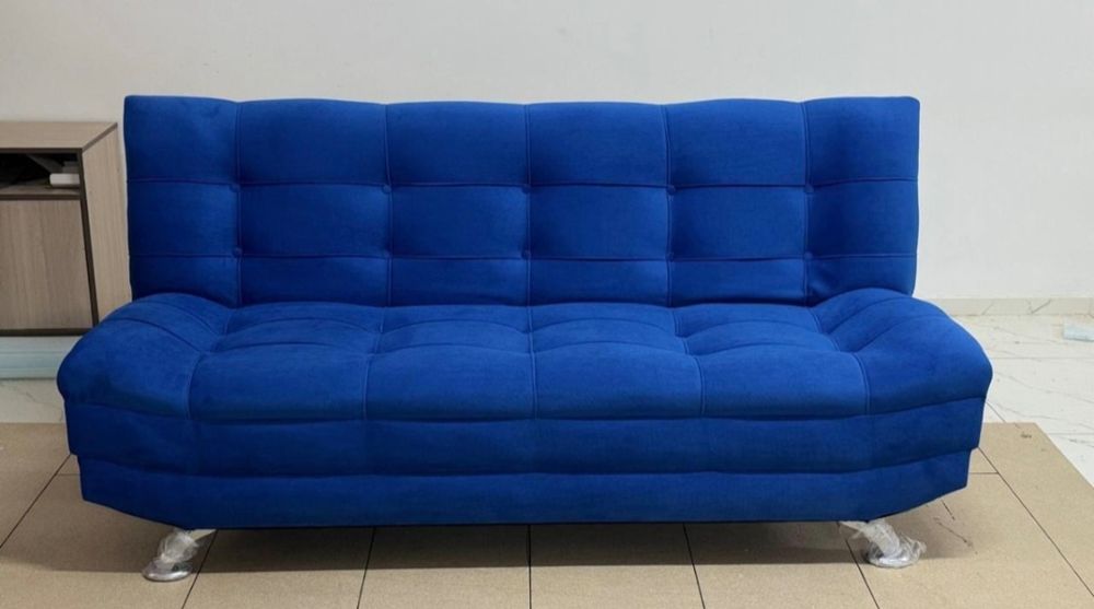 Диван тахта книжка в новом состоянии