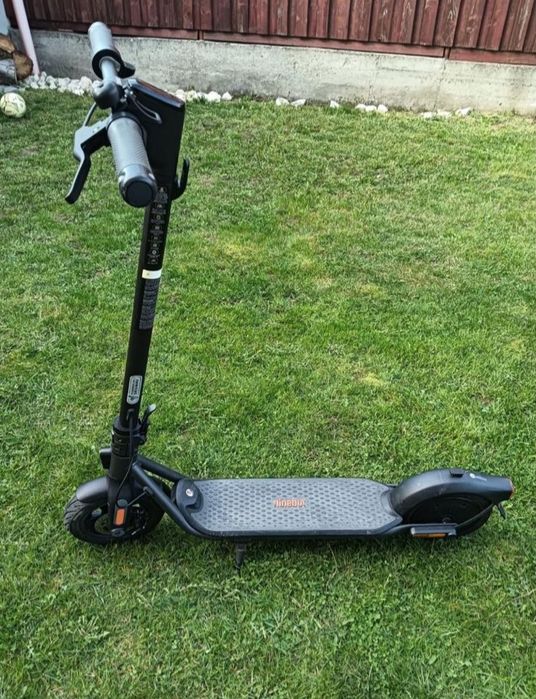 Trotineta electrica ninebot f2