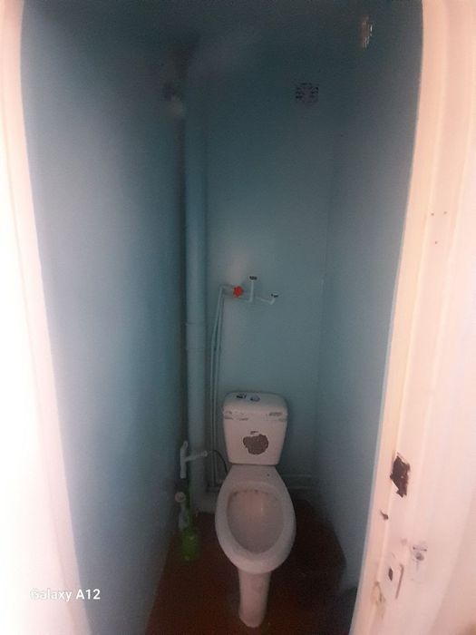 Срочно кв сотилади.