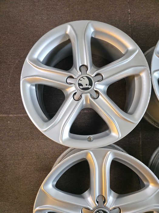 4 Jante Aliaj 5x112 17'' OE VW Golf Passat Touran Tiguan Sharan Caddy T-Roc / Skoda Octavia Yeti Superb Kodiaq Karoq