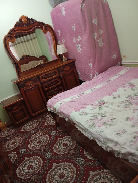 Kvartira sotiladi 3etaj 3honali