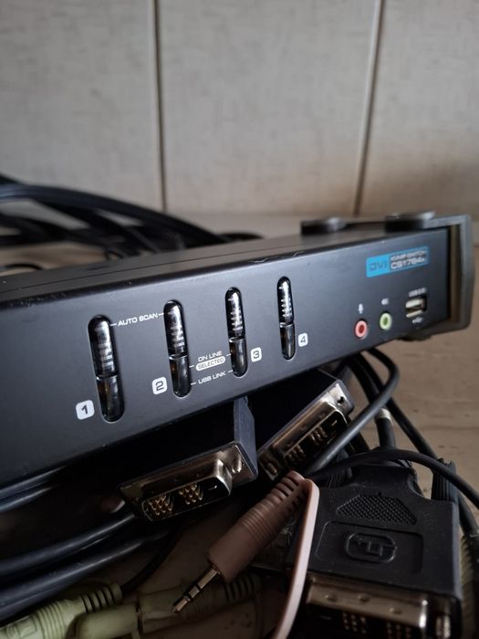 Switch ATEN KVMP, USB, DVI, Audio, 4 porturi