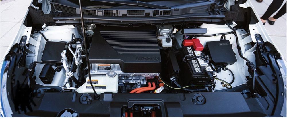 Hybrid electrician service mild - plug in hybrid