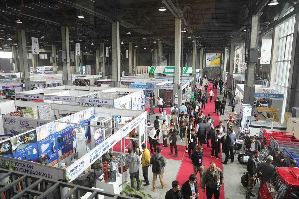 Аренда профессиональных выставочных стендов (Octanorm)