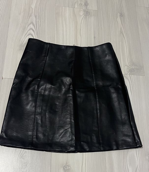 Черна пола от еко кожа New Look
