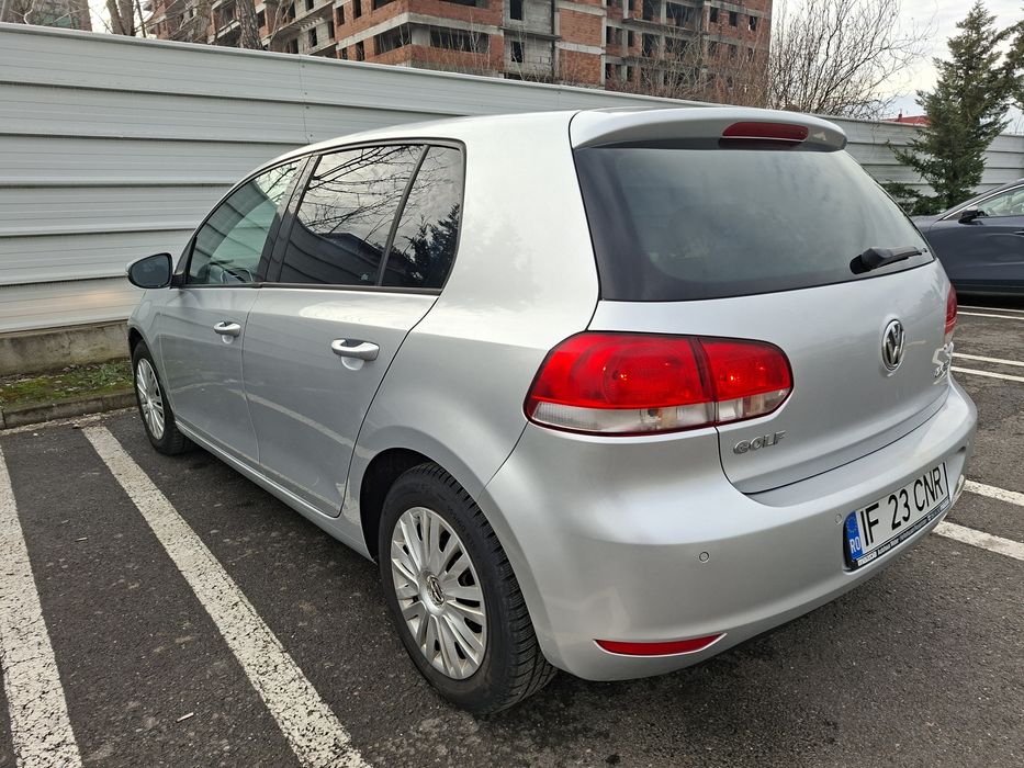 Volkswagen Golf 6  - 1.6 Mpi + GPL