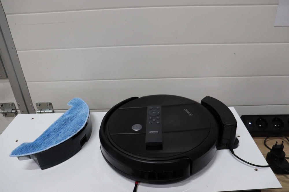 Прахосмукачка робот +360 C50, моп, 2600Pa, Alexa, Google Assistant