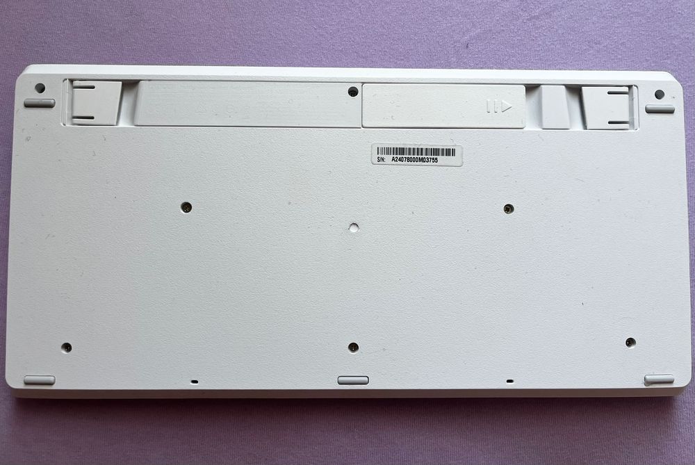 Клавиатура RAPOO 8000M Multi mode, Bluetooth &2.4Ghz, Безжичена, Бяла