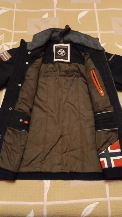 Napapijri-мъжко яке   L