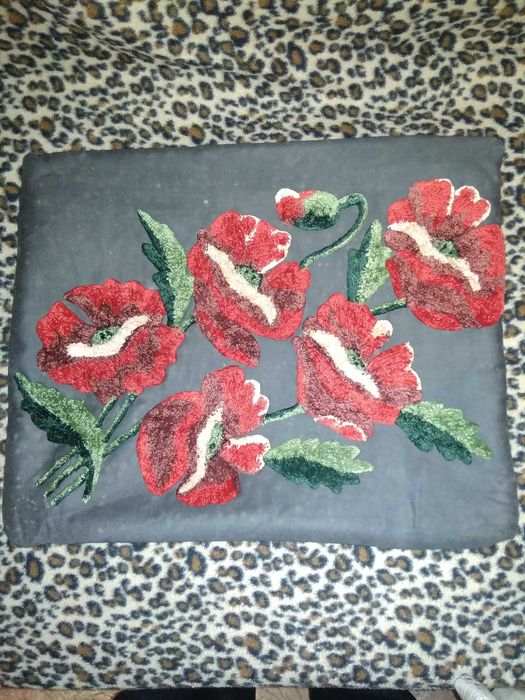 Ковьори за стена и калъвки за възглавници