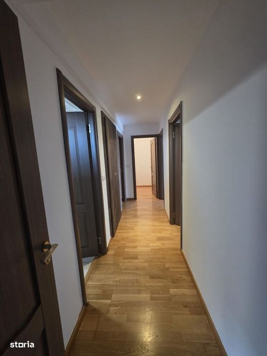 Baneasa Green Lake Complex Apartament 4 Camere  Loc Parcare Si Boxa