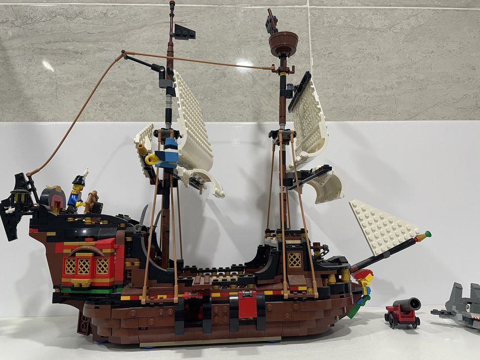 Lego 31109 Пиратский корабль (оригинал)