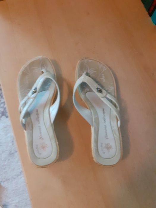 Летни сандали и чехли