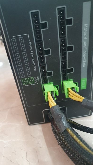 Vand sursa PC Cooler Master 520w