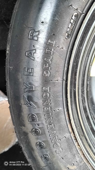 Оригинална резервна гума с джанта "патерица" от Jeep Renegade