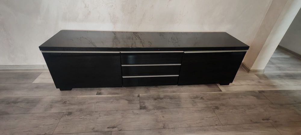 IKEA  Bestå Burs comodă si suspendat  TV