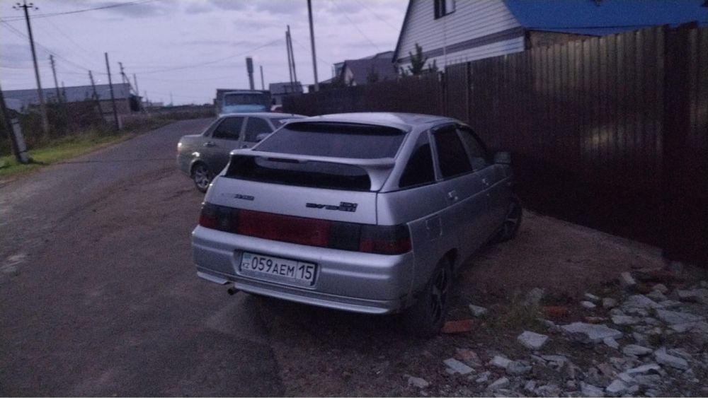 Продам ваз 2112 год 2006