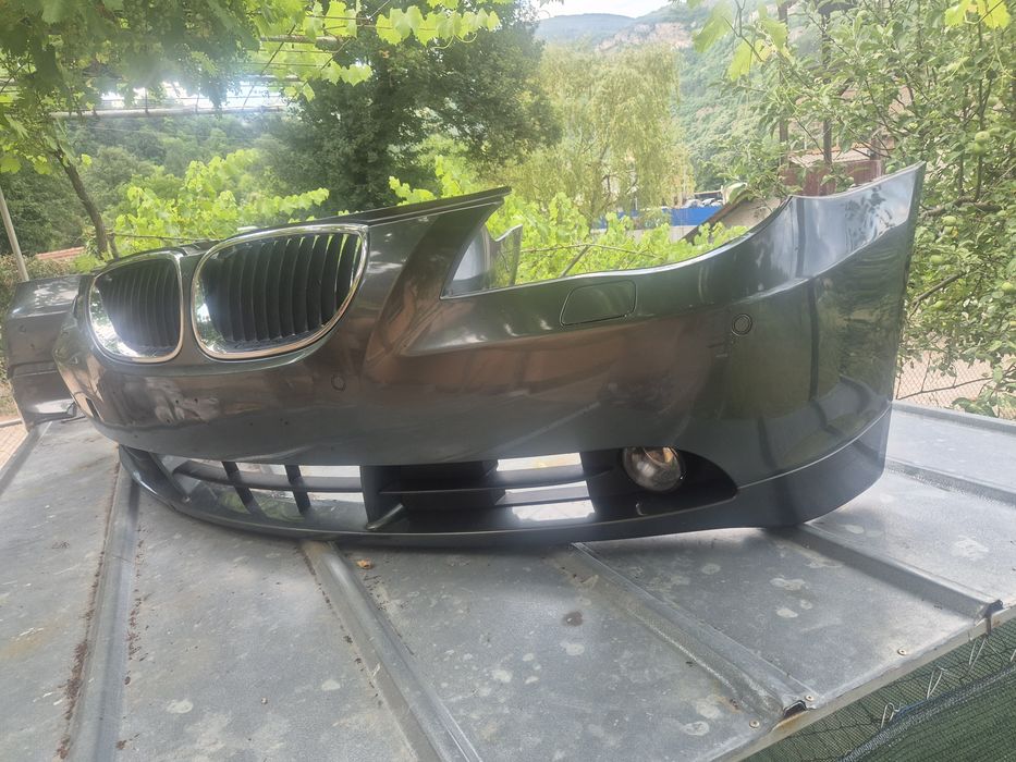 Предна и задна броня за e60 оборудвани