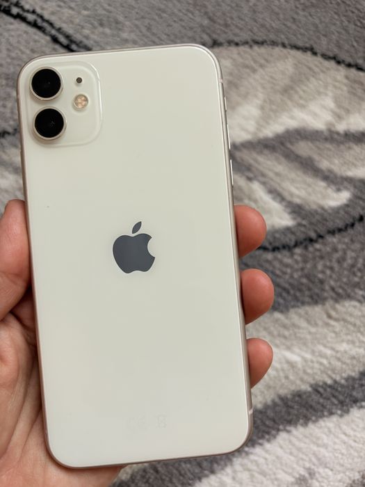 продам телефон  iPhone 11, идеальном состояние