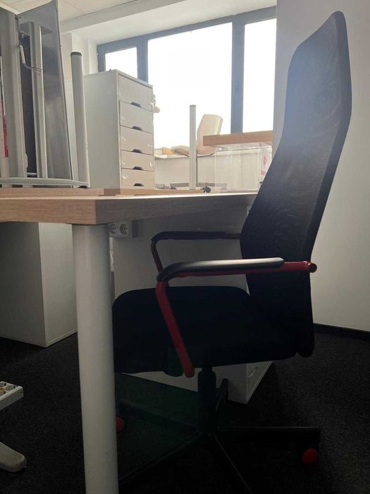 Mobilier birou, stare buna